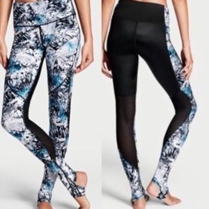 VSX Yoga Stirrup Tights